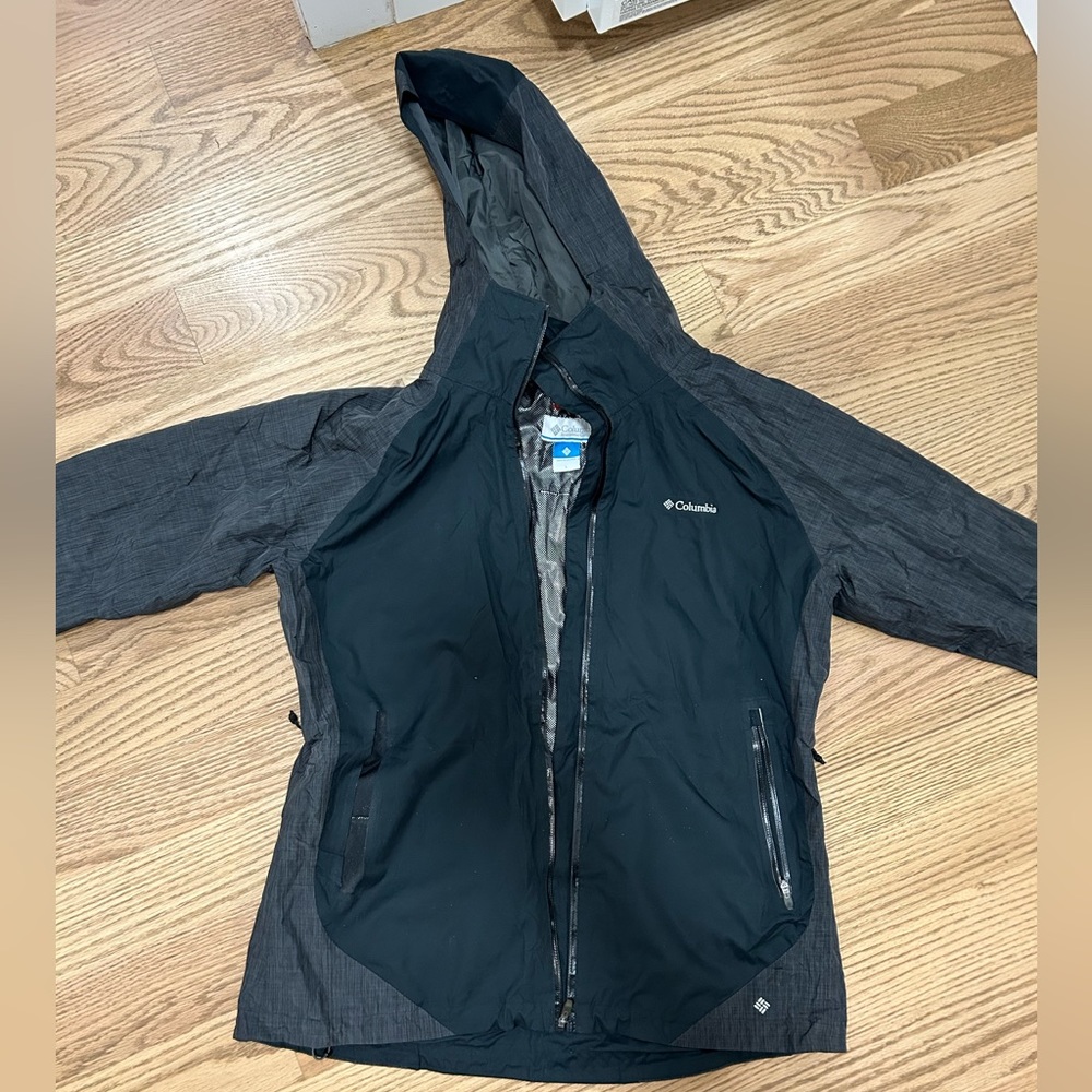 Womens Columbia Rain Jacket with Omni Heat Technology
